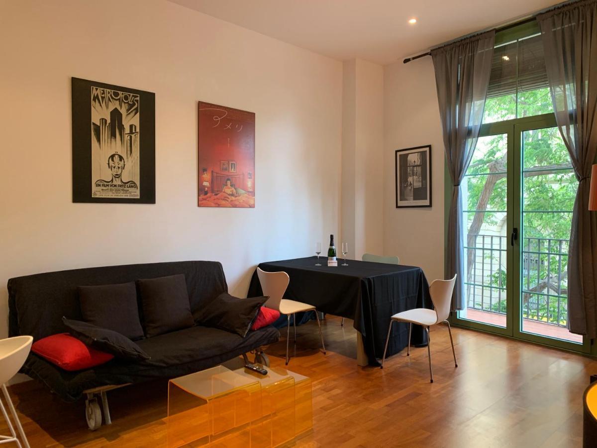 Hermoso Piso En El Centro De Barcelona Bagian luar foto